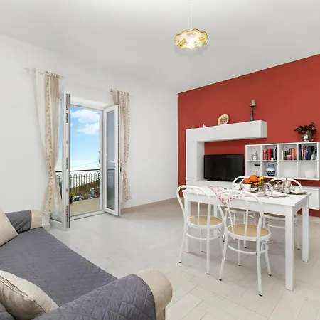 Amore Rentals - Casa Alyssa