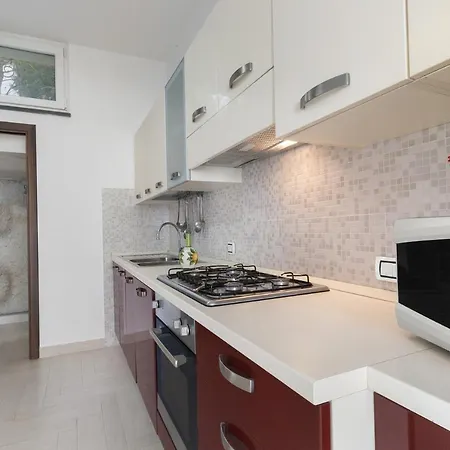 Amore Rentals - Casa Alyssa * SantʼAgata sui Due Golfi